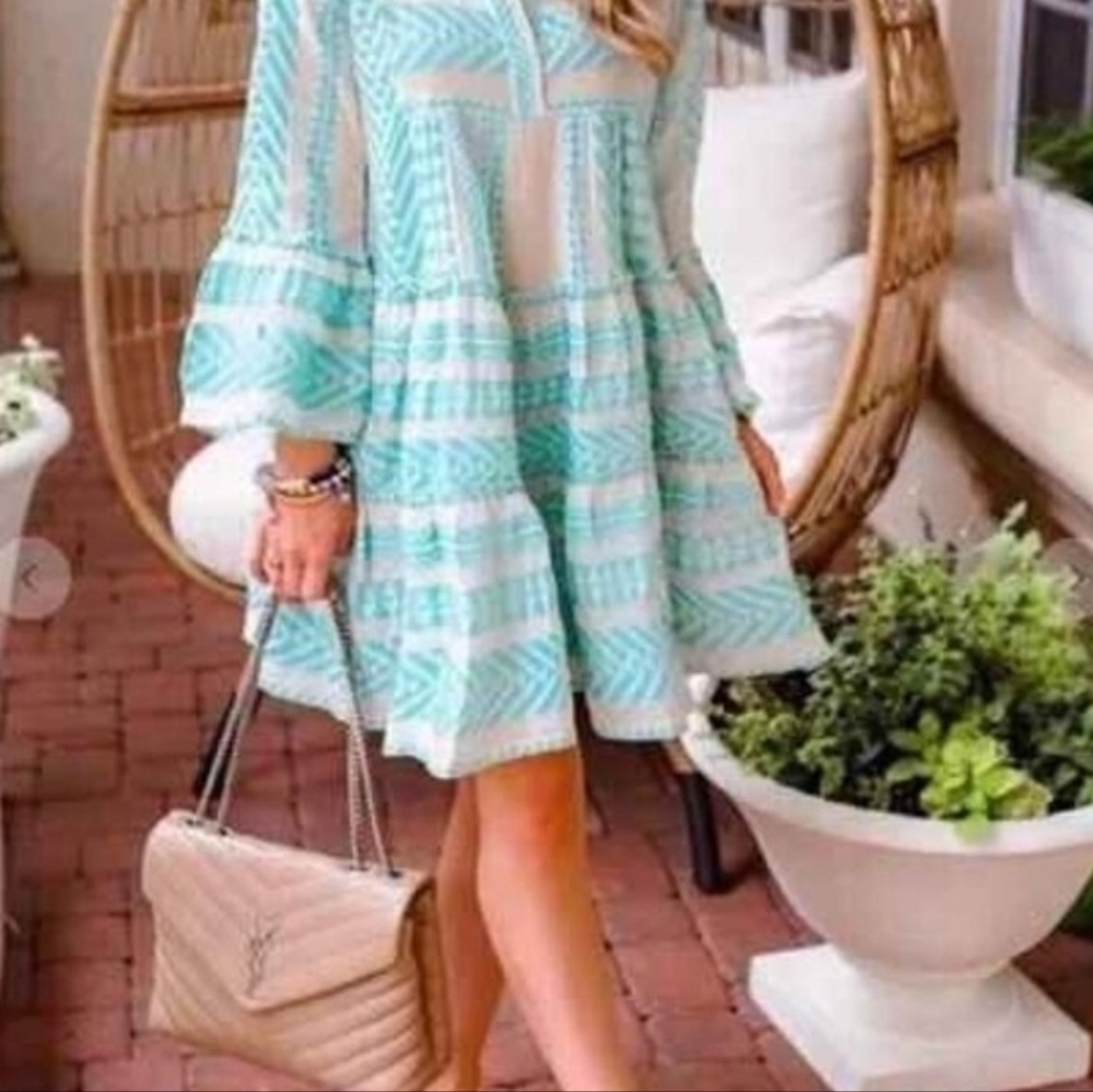 Devotion TWINS Aqua and White Geometric Dress - Picture 5 of 8
